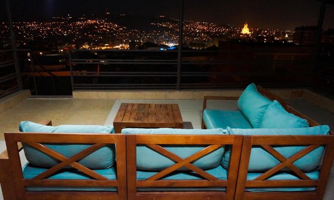 mtatsminda Apartment | Villa Anna