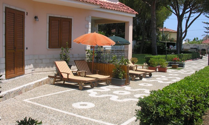 Arenella Apartment | VILLA APOLLONIUS 2