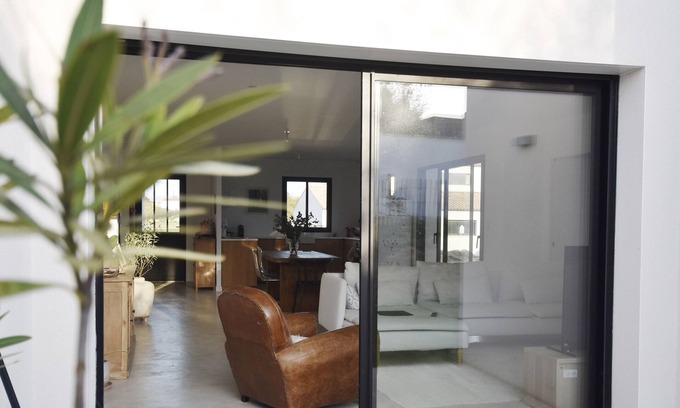 Vaux-sur-Mer Villa | Villa architect 15 min beaches