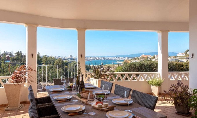 Ferragudo Villa | Villa Atlantic Blue, Luxury with Ocean views