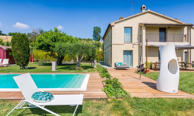 Ripe Villa | Villa Aurora