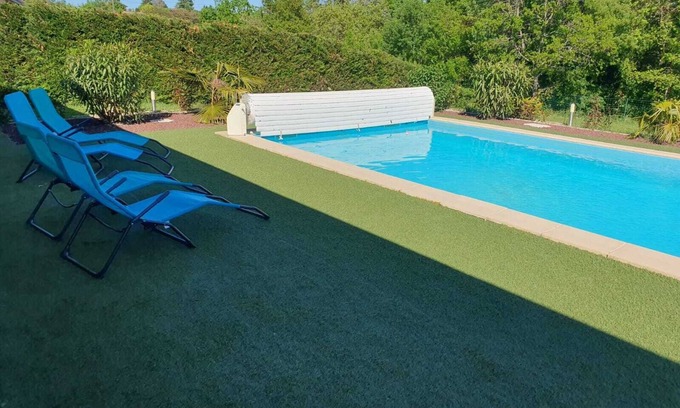Castelnau-de-Montmiral House | Villa Avec Piscine 10 Pers