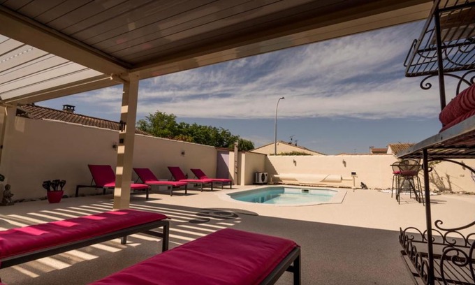 L'Isle-sur-la-Sorgue Villa | Villa avec Piscine Privee a L'Isle sur la Sorgue