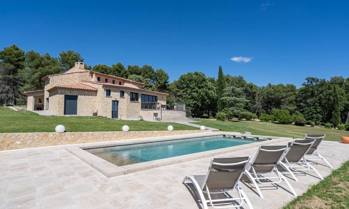 Aix-en-Provence Villa | Villa Avec Piscine et Terrain de Tennis à 10 Minutes D'aix