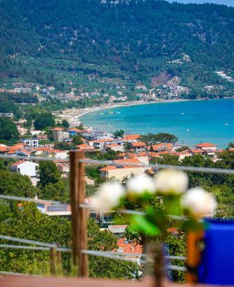Golden Beach House | Villa Azure