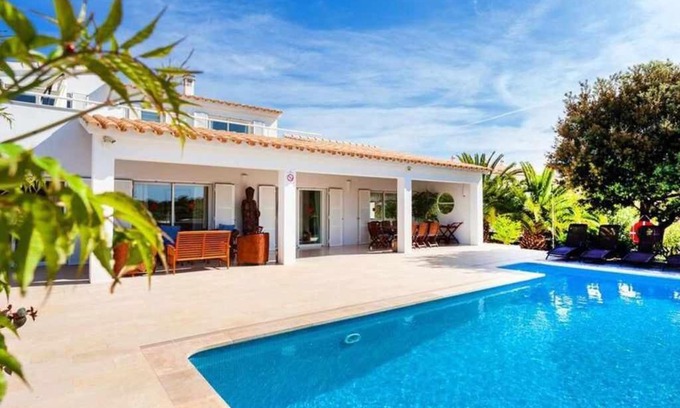 Binibeca Villa | Villa Bini Xoroi - Fabulosa propiedad para grupos