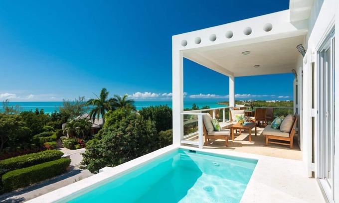 Ocean Point Villa | Villa Blanca, Amazing Ocean Views and steps to Taylor Bay Beach!