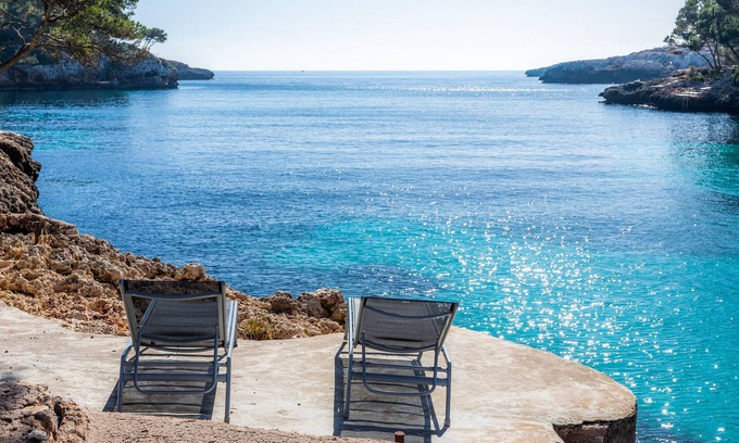 Cala Ferrera Villa | Villa "Blanca" with Private Pool & Wi-Fi