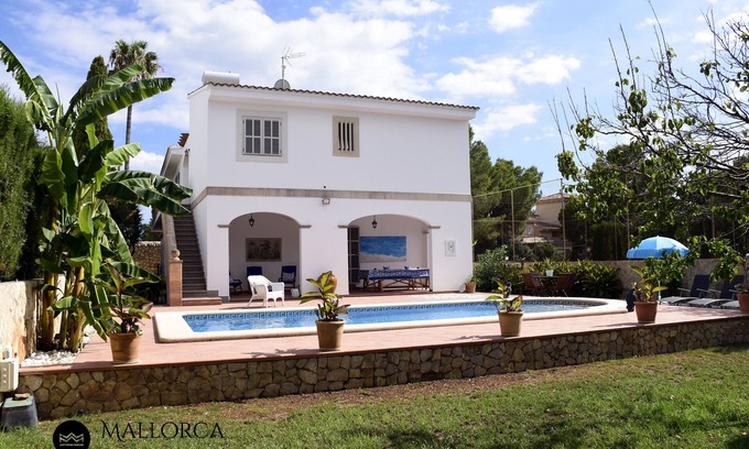 Porto Cristo Ski Chalet | Villa Ca's Nin Pool and views