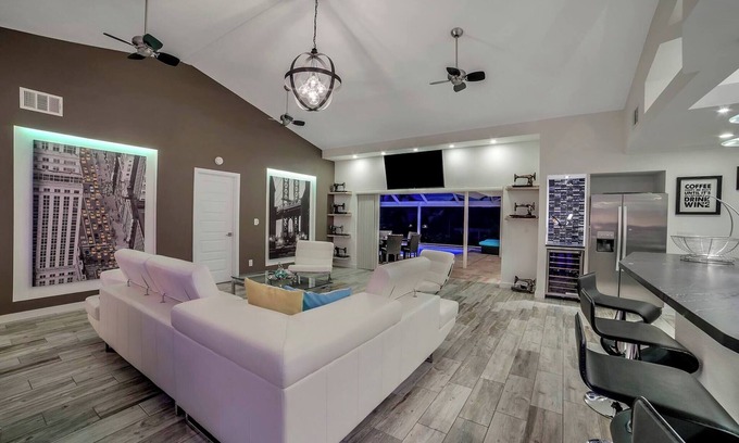 Pelican Ski Chalet | Villa Camelot