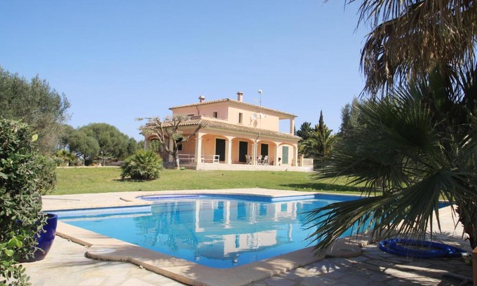 Muro Villa | Villa Can Jaume