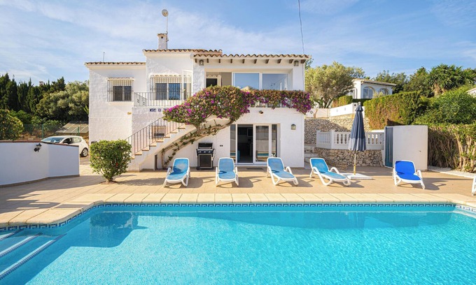 Benissa Coast Villa | Villa 'Casa de Mi Padre' with Sea View, Pool, Wi-Fi & Garden