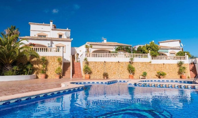 Casas de Torrat House | Villa Charly - PlusHolidays
