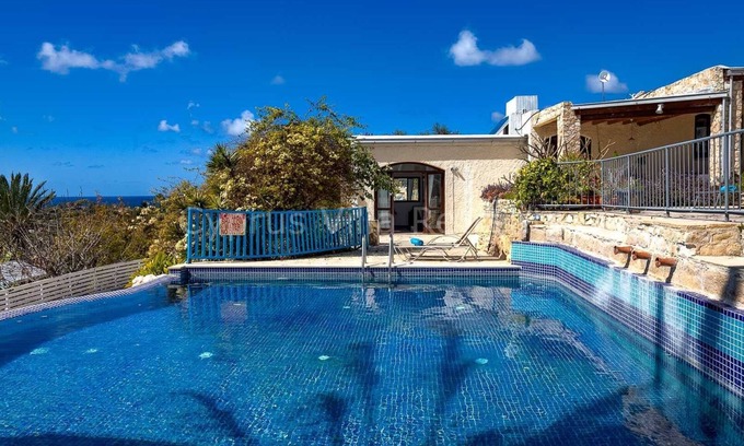 Pegeia Villa | VILLA CHATEAU ROCK, 4 Bed with Large Private Infinity Pool