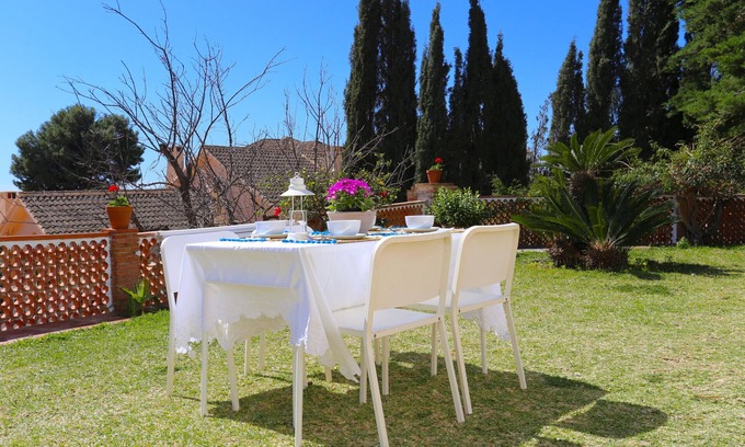 Malaga-Este Apartment | VILLA CLAVERO 4 PAX private apartment, 2 bedrooms, pool, WiFi, parking, garden