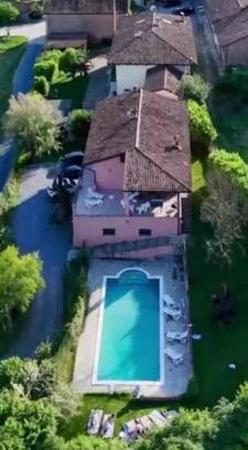 La Morra House | Villa con piscina e intera struttura a uso esclusivo casa del moré