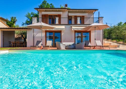 Montecarlo Villa | Villa con Piscina immersa nel Verde - Montecarlo - Horizonte Selections