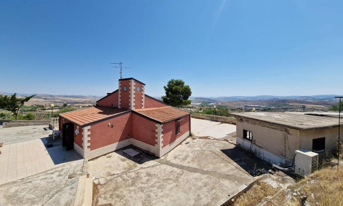 Sommatino Villa | Villa Contrada Montagna