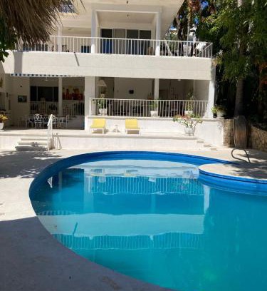 Farallon Villa | Villa Covadonga
