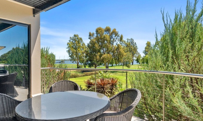 Yarrawonga Apartment | Villa Cristal Yarrawonga