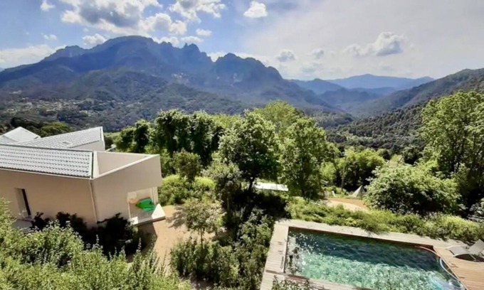 Vico House | Villa D'architecte, Piscine Privative, Vico Corse