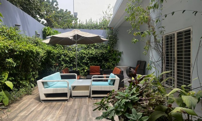 Medina House | Villa de 4 Chambres à Louer au Point E, Dakar