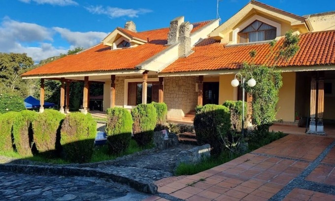 Cuenca House | Villa de Lujo a 15 minutos del Centro Histórico de Cuenca