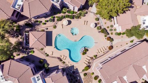 North Scottsdale Apartment | Villa Del Sol condo