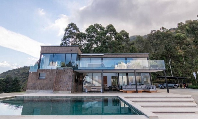 Copacabana House | Villa Denali | Ultimate Sky High Mansion