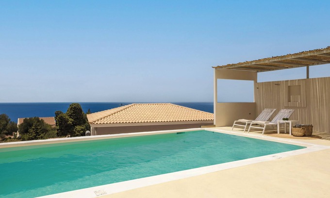 Fiskardo Villa | Villa Dianna - Zen Villas