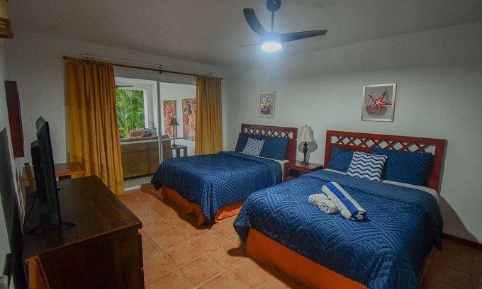 Playa Blanca House | Villa dos lagos