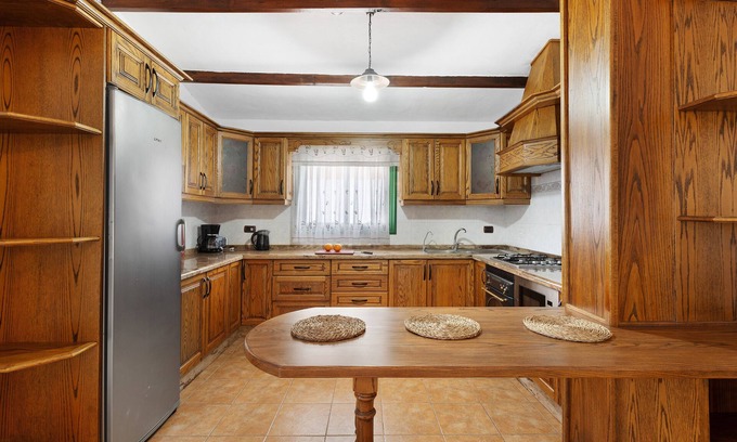 Granadilla de Abona Ski Chalet | 'Villa Duke' with Mountain View, Private Pool and Wi-Fi