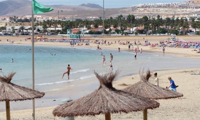 Caleta de Fuste Villa | Villa in Caleta De Fuste, Fuerteventura, Amazing golf & coastal views.
