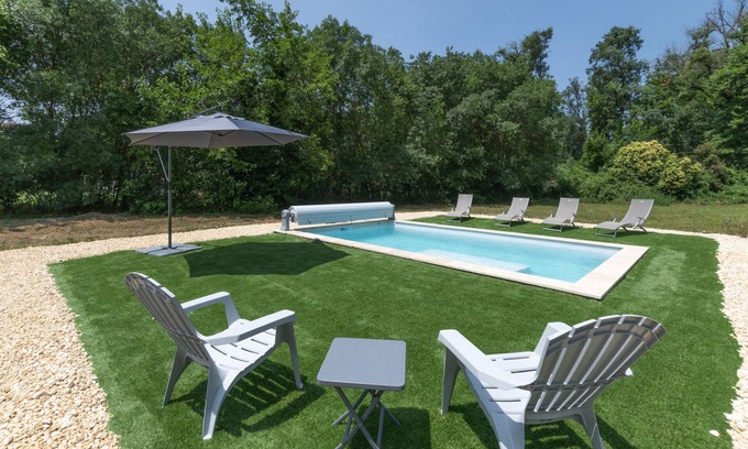 Berrias-et-Casteljau House | Villa Esparots - Maison avec piscine privée