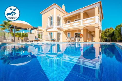 Cerro de Aguia Villa | Villa Florença by Algarve Vacation