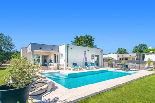 Stokovci Villa | Villa Florentina by Villa Plus