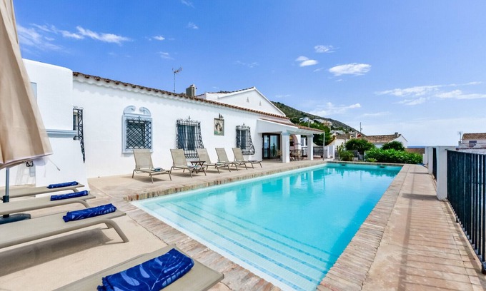 Cala del Portet Villa | Villa for rent in El Portet de Moraira, SAN VICENTE, 50 mts from the water and private pool.