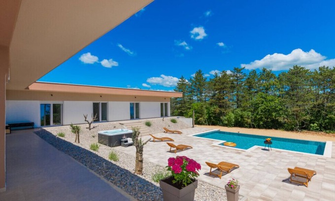 Podbablje Villa | Villa Forest Idyll by Villas Guide