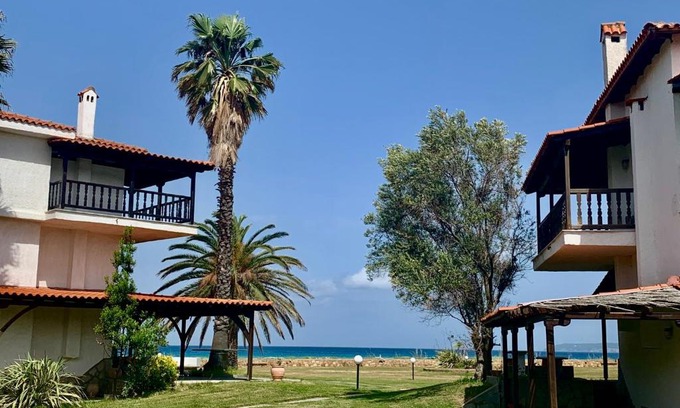 Kassandra House | Villa Fourka 2 on the beach