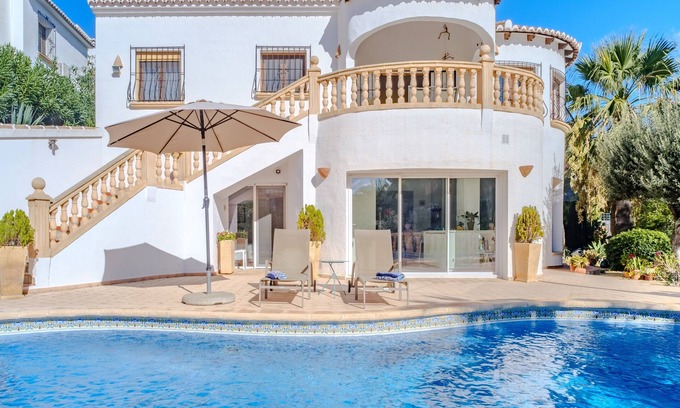 Arnella Villa | Villa Frailecillo, 3 bedroom Villa with Private Pool in El Portet, Moraira