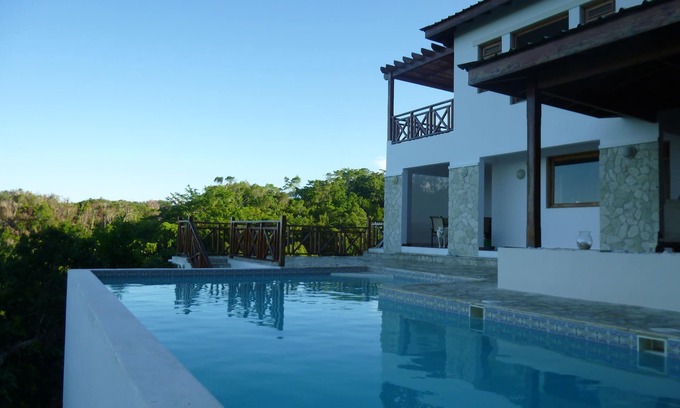 Las Terrenas Villa | Villa Fuente de la Suerte