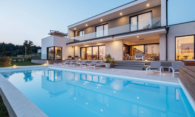 Fuskulin Villa | Villa Fuskulina - Stunning villa close to Porec