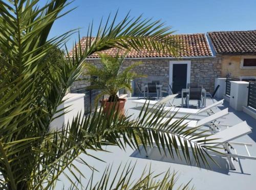 Maruzini House | Villa Galant with Pool & Sauna Maružini