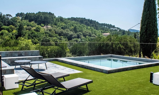 Anduze House | Villa Gianna, family hotel 5 minutes from the village of Anduze 8 people