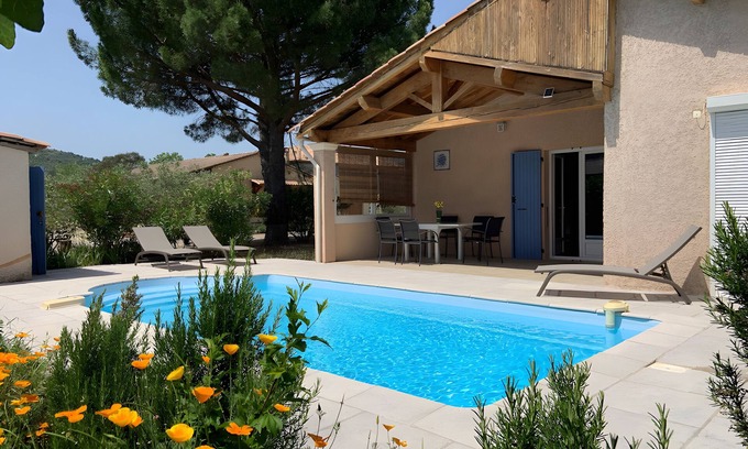 Vallon-Pont-d'Arc Villa | Villa 'Gîte L'Espinas' with Mountain View, Private Pool and Wi-Fi