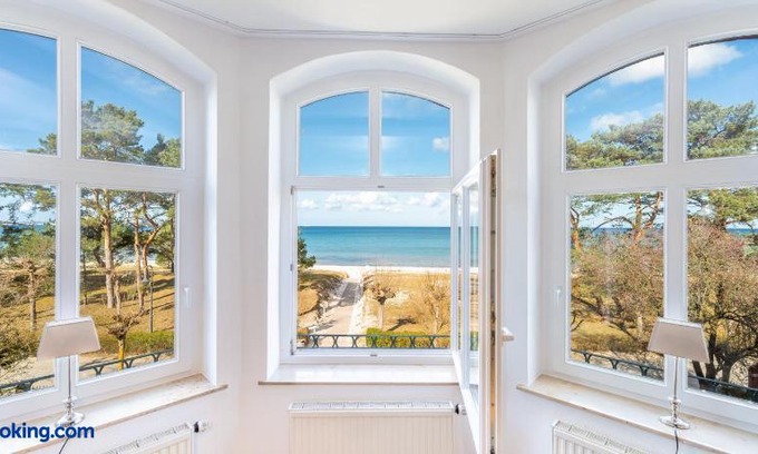 Binz Apartment | Villa Glückspilz by Schewe