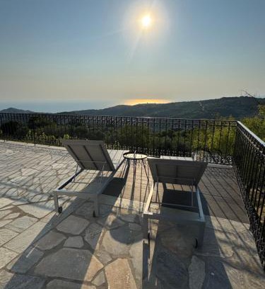 Xinovrisi House | villa Glykeria Διώροφη Κατοικία με δυο υπνοδωμάτια με θέα