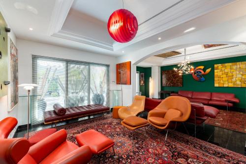 Dubai Investment Park Villa | Villa Green Community West Geranium, DIP 1 - Mint Stay