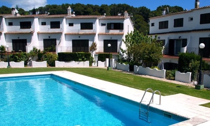 Tamariu House | VILLA HENRY - PAULETTE -house with shared swimming pool-Tamariu-Costa Brava