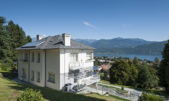 Baveno Villa | Villa in Baveno with 5 bedrooms sleeps 10